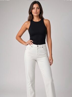Gloria Vanderbilt Amanda High Rise Straight-Leg White Jeans